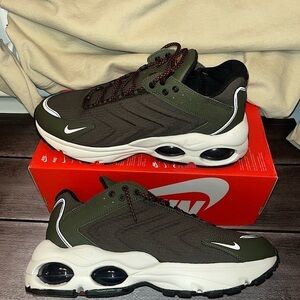 NEW IN BOX 🆕 2023
Air Max TW 'Cargo Khaki'